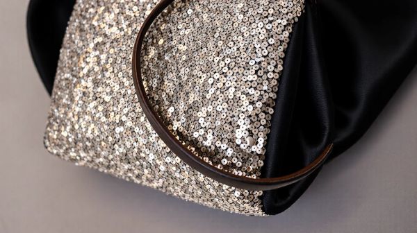 Les meilleurs sacs à main pailletés pour éblouir en soirée